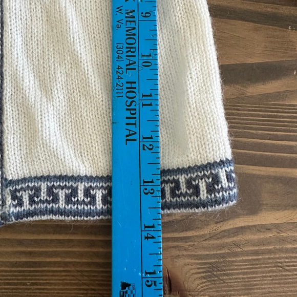 Boys San Miguel Alpaca Hooded Sweater 4 White Blue Llama Pattern Handcrafted - Picture 6 of 6